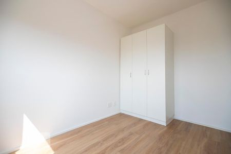 Quarto 1 de apartamento para alugar com 2 quartos, 50m² em Vila Santa Catarina, São Paulo
