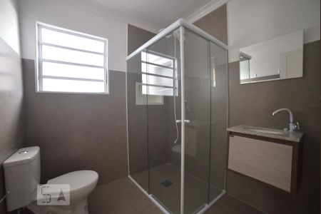 Apartamento para alugar com 73m², 2 quartos e sem vagaBanheiro