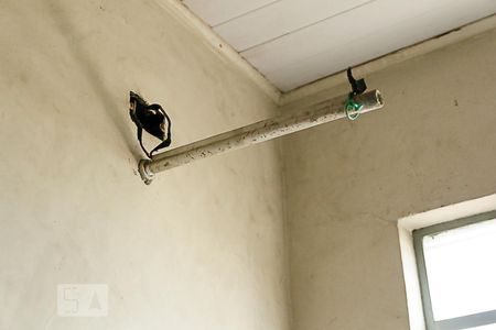 Casa à venda com 80m², 3 quartos e 1 vagaBanheiro 2