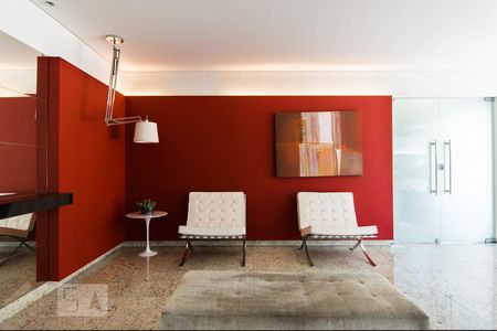 Apartamento para alugar com 78m², 2 quartos e 1 vaga Apartamento para alugar com 78m², 2 quartos e 1 vagaHall social