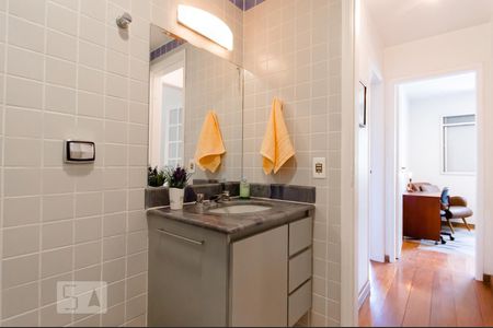 Apartamento para alugar com 78m², 2 quartos e 1 vaga Apartamento para alugar com 78m², 2 quartos e 1 vagaBanheiro