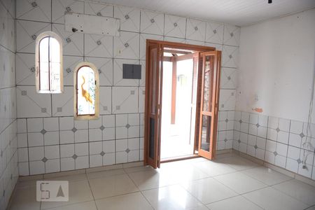 Sala de casa à venda com 3 quartos, 207m² em Guajuviras, Canoas