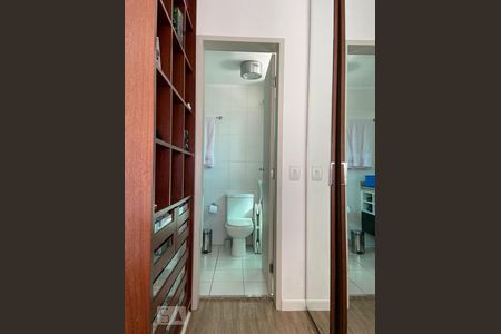 Quarto 1- Suíte- Closet de apartamento para alugar com 2 quartos, 67m² em Cambuci, São Paulo