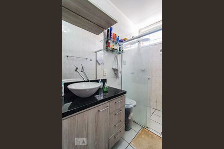 Banheiro de kitnet/studio à venda com 1 quarto, 40m² em Centro Histórico, Porto Alegre