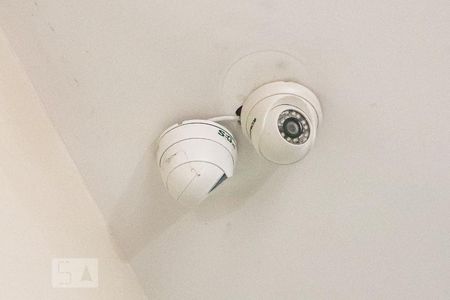 Casa à venda com 360m², 5 quartos e 5 vagasSala