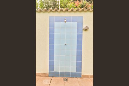 Casa à venda com 360m², 5 quartos e 5 vagasÁrea Externa - Ducha da Piscina