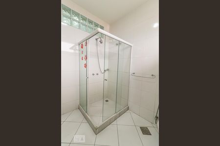 Casa à venda com 360m², 5 quartos e 5 vagasBanheiro da Suíte 1