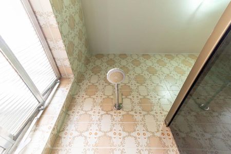 Apartamento à venda com 66m², 2 quartos e sem vagaBanheiro