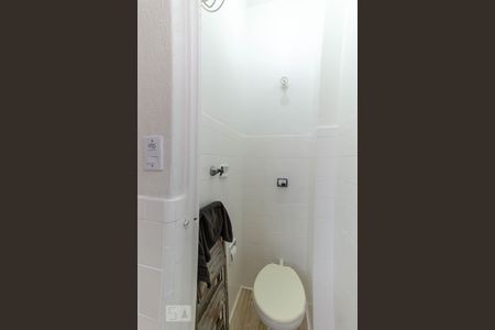 Apartamento à venda com 66m², 2 quartos e sem vagaBanheiro de Serviço