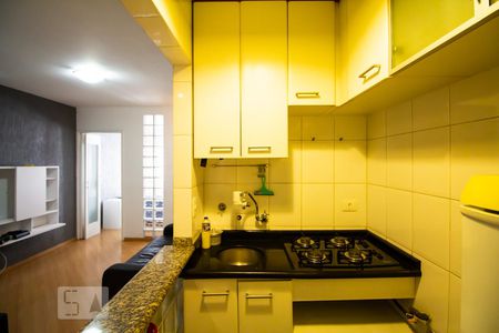 Cozinha de apartamento para alugar com 1 quarto, 35m² em Vila Buarque, São Paulo