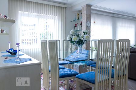 Apartamento à venda com 195m², 3 quartos e 2 vagasSala