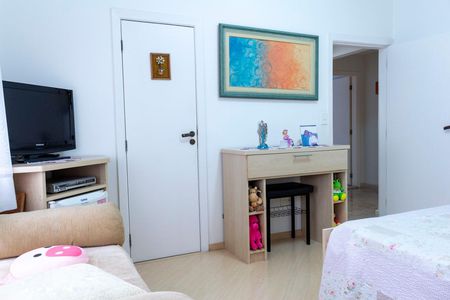 Apartamento à venda com 195m², 3 quartos e 2 vagasSuíte