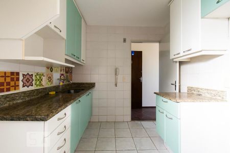 Apartamento à venda com 70m², 3 quartos e 1 vaga Apartamento à venda com 70m², 3 quartos e 1 vagaCozinha