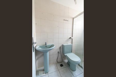 Apartamento à venda com 70m², 3 quartos e 1 vaga Apartamento à venda com 70m², 3 quartos e 1 vagaBanheiro