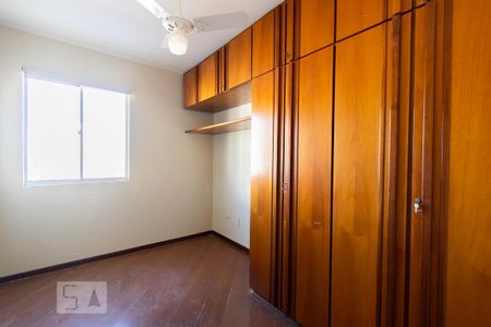 Apartamento à venda com 70m², 3 quartos e 1 vaga Apartamento à venda com 70m², 3 quartos e 1 vagaQuarto 02