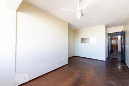 Apartamento à venda com 70m², 3 quartos e 1 vaga Apartamento à venda com 70m², 3 quartos e 1 vagaSala