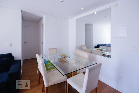 Apartamento à venda com 64m², 2 quartos e 1 vaga Apartamento à venda com 64m², 2 quartos e 1 vagaSala de Jantar
