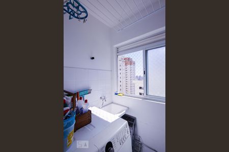 Apartamento à venda com 64m², 2 quartos e 1 vaga Apartamento à venda com 64m², 2 quartos e 1 vagaÁrea de Serviço