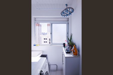 Apartamento à venda com 64m², 2 quartos e 1 vaga Apartamento à venda com 64m², 2 quartos e 1 vagaÁrea de Serviço