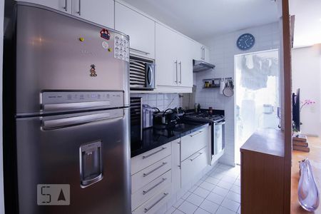 Apartamento à venda com 64m², 2 quartos e 1 vaga Apartamento à venda com 64m², 2 quartos e 1 vagaCozinha