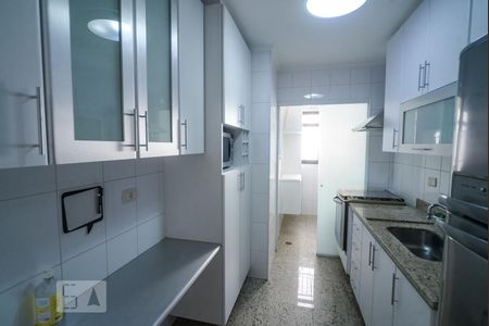 Apartamento à venda com 75m², 3 quartos e 2 vagas Apartamento à venda com 75m², 3 quartos e 2 vagasCozinha