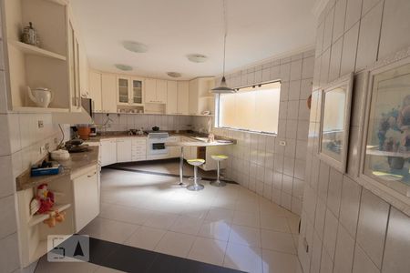 Casa à venda com 700m², 7 quartos e 7 vagasCozinha 2