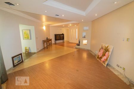 Casa à venda com 700m², 7 quartos e 7 vagasSala de Estar