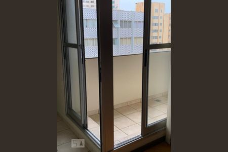 Apartamento para alugar com 46m², 1 quarto e 1 vagaSacada