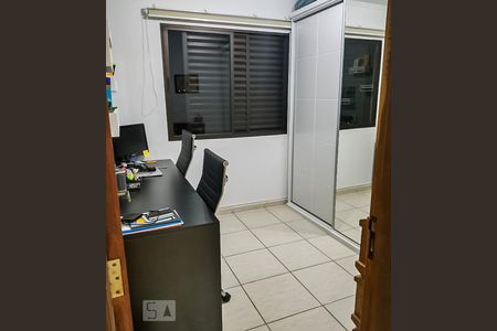 Quarto de apartamento à venda com 2 quartos, 60m² em Vila Gomes, São Paulo