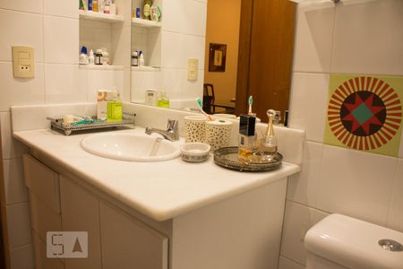 Apartamento à venda com 70m², 2 quartos e 1 vagaBanheiro Social