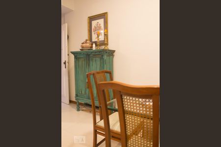 Apartamento à venda com 2 quartos, 70m² em Barra da Tijuca, Rio de Janeiro