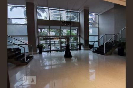 Apartamento à venda com 82m², 2 quartos e 2 vagas Apartamento à venda com 82m², 2 quartos e 2 vagasHall