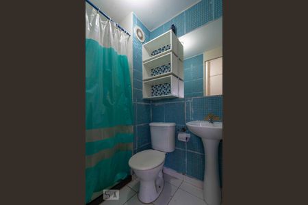 Banheiro de apartamento para alugar com 2 quartos, 45m² em Ermelino Matarazzo, São Paulo
