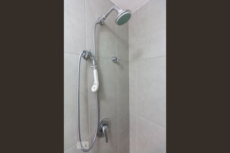 Banheiro Chuveiro de kitnet/studio para alugar com 1 quarto, 25m² em Perdizes, São Paulo