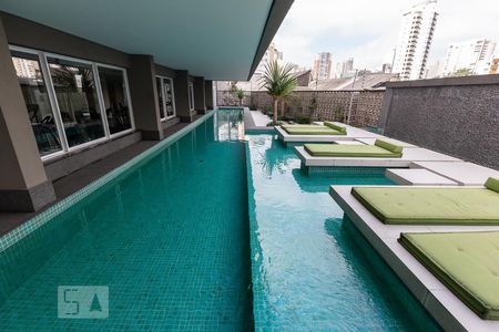 Studio para alugar com 25m², 1 quarto e 1 vagaPiscina