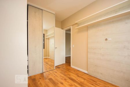 Quarto  de apartamento para alugar com 1 quarto, 48m² em Cristo Redentor, Porto Alegre