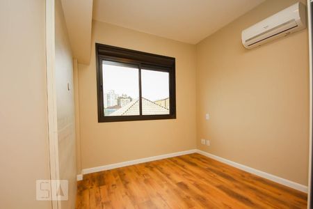 Quarto  de apartamento para alugar com 1 quarto, 48m² em Cristo Redentor, Porto Alegre