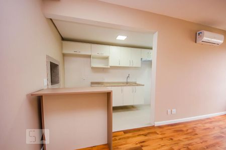 Cozinha  de apartamento para alugar com 1 quarto, 48m² em Cristo Redentor, Porto Alegre