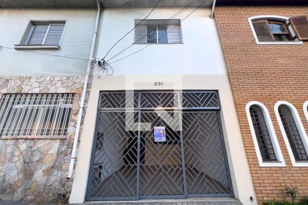 Fachada de casa à venda com 3 quartos, 120m² em Ipiranga, São Paulo