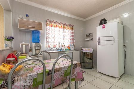 Casa à venda com 125m², 5 quartos e 2 vagasCozinha 2