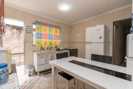 Casa à venda com 125m², 5 quartos e 2 vagasCozinha
