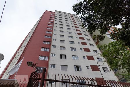 Studio para alugar com 30m², 1 quarto e sem vaga Studio para alugar com 30m², 1 quarto e sem vagaFachada