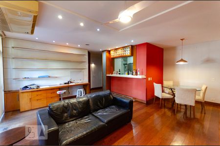 Sala de apartamento à venda com 3 quartos, 107m² em Lagoa, Rio de Janeiro
