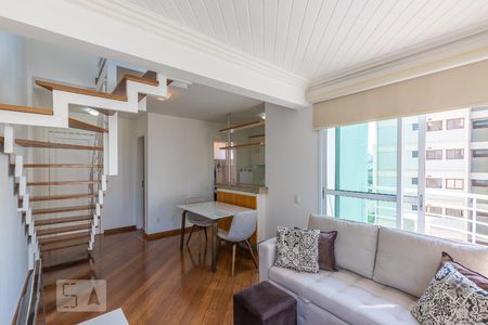 Apartamento para alugar com 100m², 1 quarto e 2 vagasSala