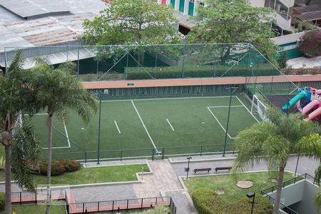 Apartamento para alugar com 70m², 2 quartos e 1 vagaÁrea Comum - Quadra de Futebol