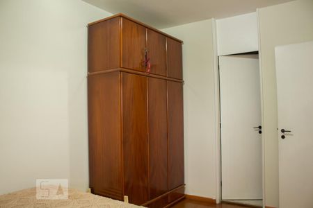 Apartamento para alugar com 70m², 2 quartos e 1 vagaSuíte