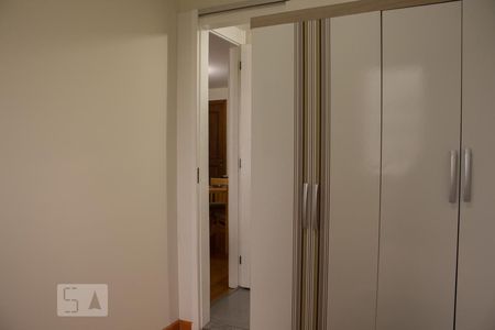 Apartamento para alugar com 70m², 2 quartos e 1 vagaQuarto
