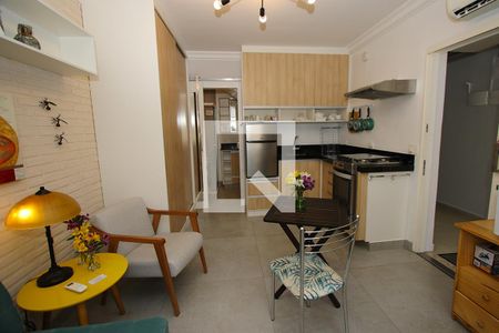 Kitnet Cozinha de casa para alugar com 1 quarto, 26m² em Vila Pompéia, São Paulo