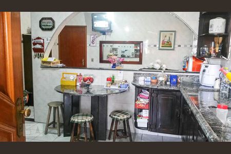 Cozinha de casa à venda com 3 quartos, 255m² em Sítio da Figueira, São Paulo