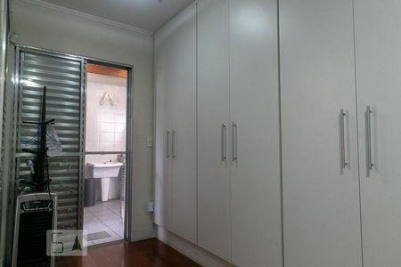 Casa à venda com 228m², 3 quartos e 2 vagas Casa à venda com 228m², 3 quartos e 2 vagasSuíte 3